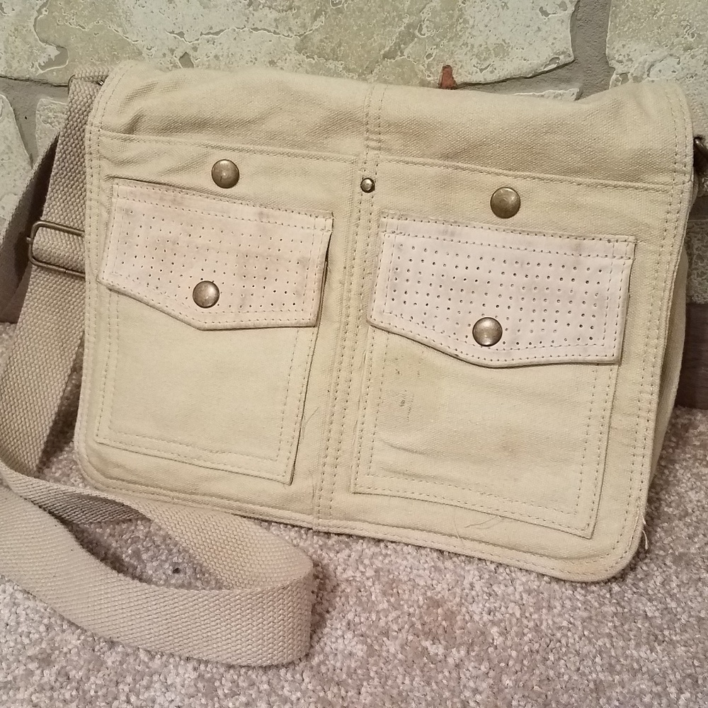 Tan, crossbody, messenger bag/purse